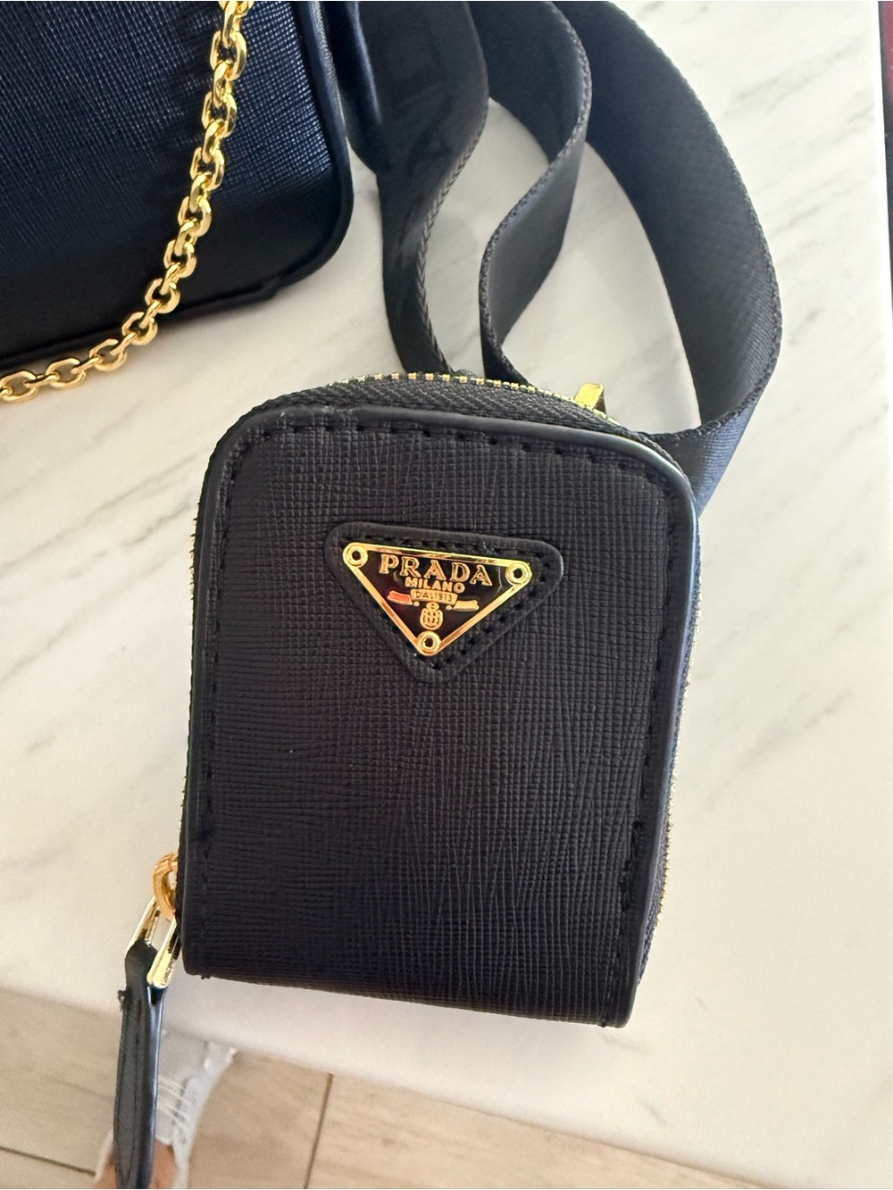 Black Saffiano Shoulder Bag with Gold Chain and Crossbody Pouch - Picture 5 of 6